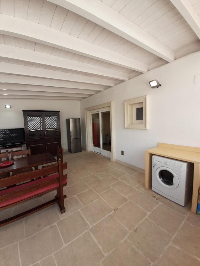 Dimora Emilia Apartment Lecce Exterior photo