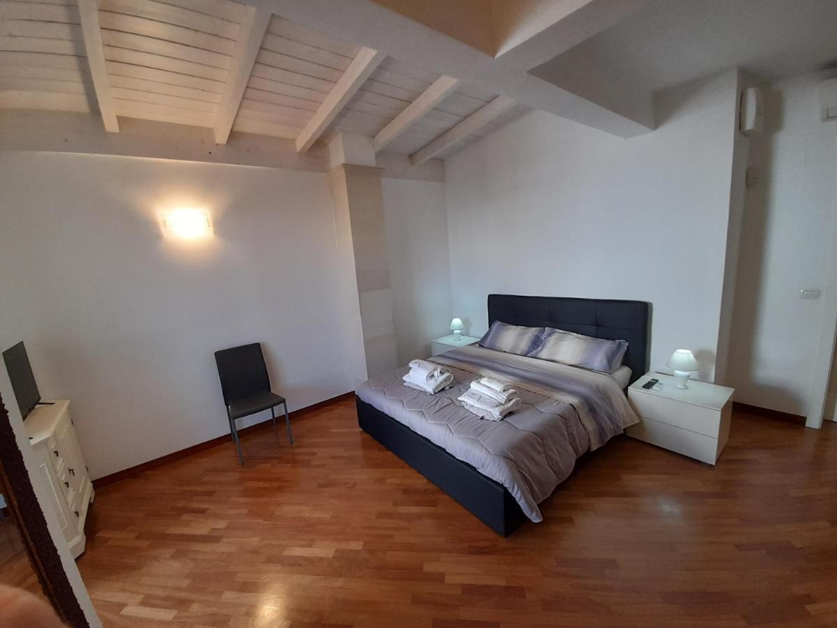 Dimora Emilia Apartment Lecce Exterior photo