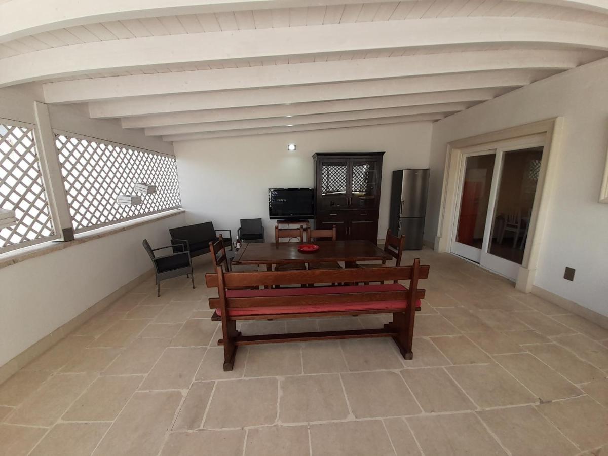 Dimora Emilia Apartment Lecce Exterior photo